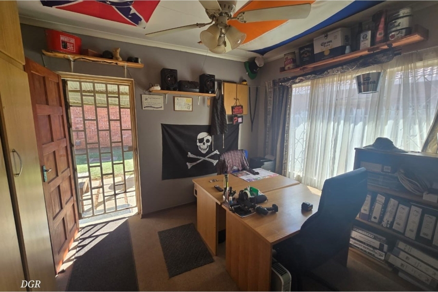 7 Bedroom Property for Sale in Cassandra Northern Cape